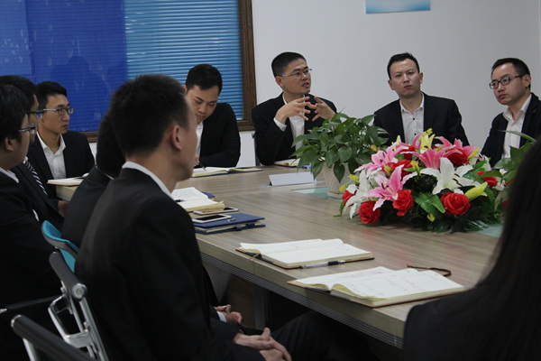 副總經理胡德創先生