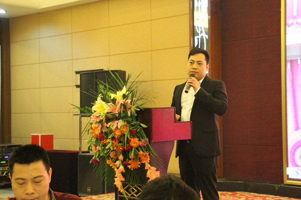 總經理李保強先生